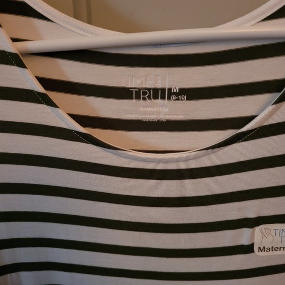 NWT's Time and Tru Olive Green & White Pullover Maternity Tank Top Misses Medium - Picture 2 of 3
